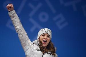 Die Jagd beginnt: Top-Favoritin Hofmeister startet in Snowboard-Winter