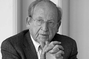 Theaterkritiker und Ex-Intendant Günther Rühle ist tot