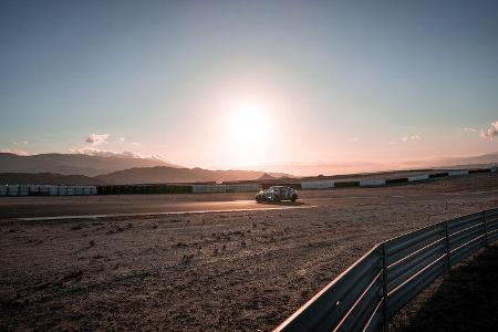 Test BMW M4 GT4 (G82) in Almeria, Spanien