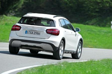 Mercedes GLA 220 4Matic, Heckansicht