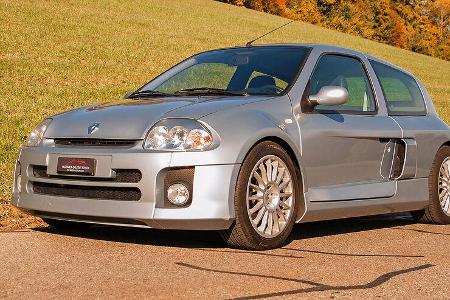 Renault Sport Clio 3.0 V6 Phase I (2002)