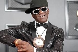 Fels stürzt auf Auto: Flavor Flav entgeht nur knapp dem Tod