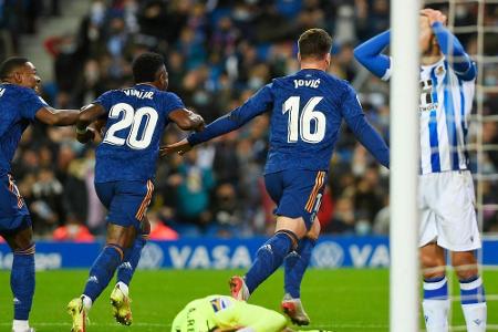 Barca verliert erstmals unter Xavi - Real zieht davon Barca verliert erstmals unter Xavi - Real zieht davon