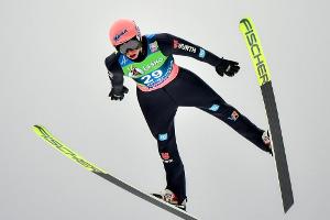 Skispringen: Deutsches Team zur Halbzeit in Wisla auf Platz vier