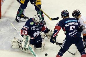 Eisbären siegen in Köln und bauen Tabellenführung aus