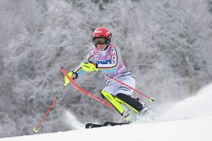 Slalom in Lienz: Dürr weit zurück, Vlhova in Führung