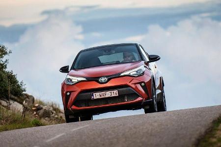 Toyota C-HR 2.0 Hybrid Fahrbericht