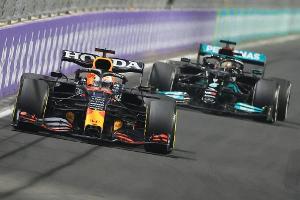 Crasht sich Verstappen zum Weltmeister? Hamilton ohne Furcht