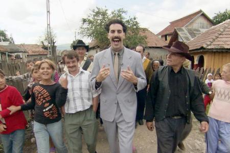 Sein großer Durchbruch gelingt ihm als kasachischer Reporter Borat (2006) im gleichnamigen Kinofilm.