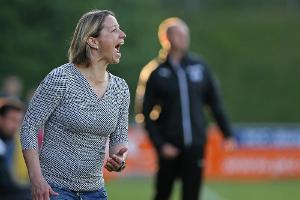 Grings setzt sich Rückkehr in den Männerfußball zum Ziel