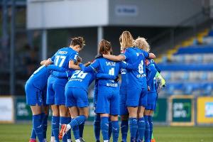 Frauen-Bundesliga: Wolfsburg nutzt Bayern-Patzer