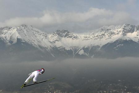 Vierschanzentournee: Innsbruck und Bischofshofen planen mit Zuschauern Vierschanzentournee: Innsbruck und Bischofshofen planen mit Zuschauern