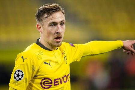 Spielt unter Trainer Marco Rose nur eine Nebenrolle. Gilt deshalb als Verkaufskandidat. Laut 'kicker' würde der BVB den Auße...