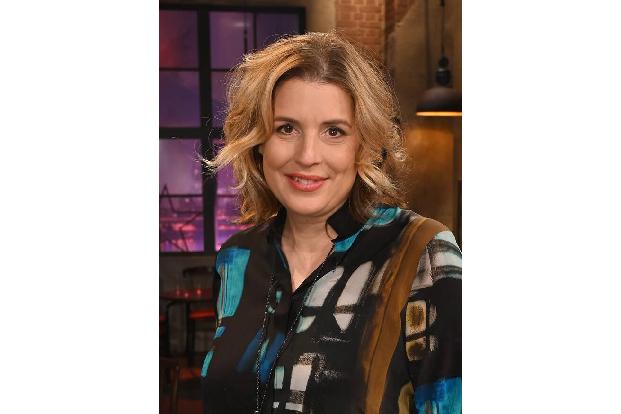 Dem schließt sich auch Schauspielerin Elena Uhlig an, die schon lange keine guten Vorsätze mehr fasst: 
