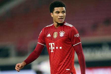 Der Youngster feierte sein Startelf-Debüt in der Bundesliga. Hing auf dem linken Flügel allerdings in der Luft und brachte k...