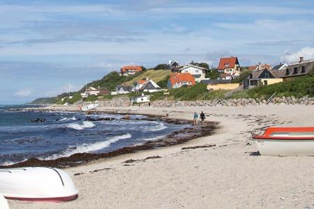 Mit kilometerlangem Strand an der Nordseeküste wartet Tisvilde auf. Der fünftgrößte Wald Dänemarks ist hier ebenfalls zu fin...