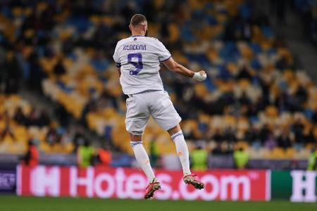 Platz 10: Karim Benzema (Real Madrid): 36 Spiele, 10 Tore Platz 10: Karim Benzema (Real Madrid): 36 Spiele, 10 Tore