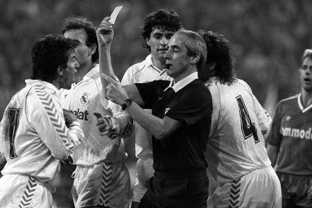 Platz 10: Juanito Gómez (l., Real Madrid): 23 Spiele, 10 Tore