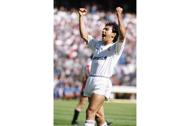 Platz 10: Hugo Sánchez (Real Madrid): 18 Spiele, 10 Tore