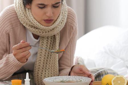 Herbstzeit ist Erkältungszeit: Diese Lebensmittel unterstützen das Immunsystem im Kampf gegen die Viren... Herbstzeit ist Erkältungszeit: Diese Lebensmittel unterstützen das Immunsystem im Kampf gegen die Viren...