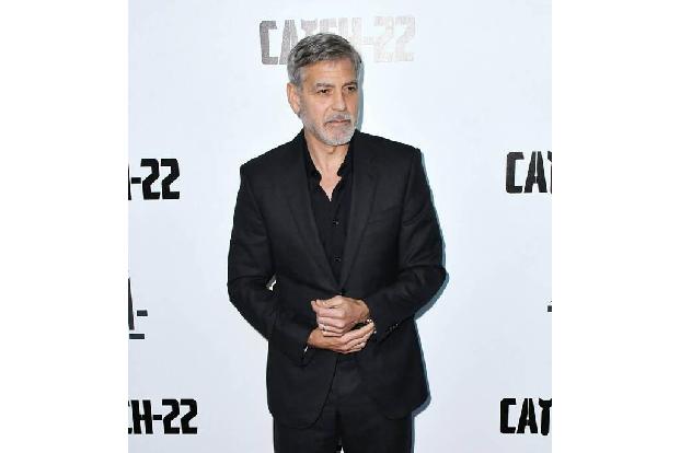 Es gibt übrigens auch Männer, die sich den begehrten Titel gleich zwei Mal sichern konnten: George Clooney führte die Liste ...