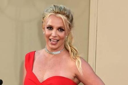 ...Britney Spears wurden die Extensions im Laufe ihrer Karriere zur Selbstverständlichkeit. Leider so sehr, dass sie schließ...