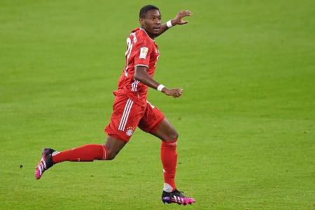 Schaffte aus den Jugendteams des FC Bayern den Sprung zu den Profis. Spielte sich dort auf der linken Abwehrseite und später...
