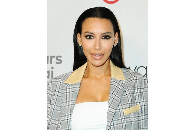 Die 2020 bei einem tragischen Unfall ums Leben gekommene Naya Rivera verlobte sich sogar zwei Mal innerhalb eines Jahres. 20...