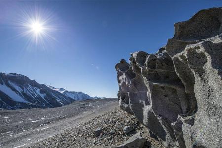 Am Südpol liegt nicht nur der kälteste, sondern auch der trockenste Platz der Welt. Am Ridge A auf dem antarktischen Plateau...