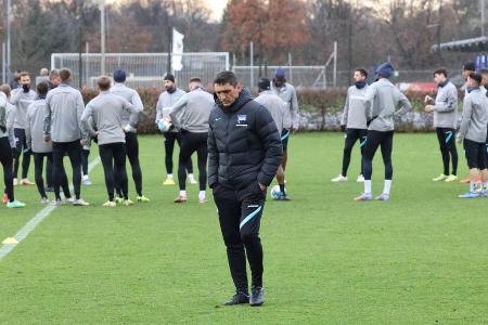 Hertha BSC ist auch in dieser Spielzeit mit großen Ambitionen gestartet, doch schon wieder fallen die Berliner eher durch Ch...