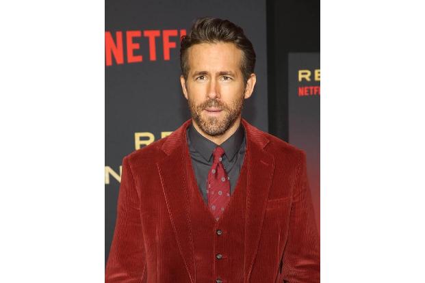 Ryan Reynolds will vorerst keine Filme mehr machen. Der Schauspieler hat zu viele andere Projekte am Laufen — und eine Famil... Ryan Reynolds will vorerst keine Filme mehr machen. Der Schauspieler hat zu viele andere Projekte am Laufen — und eine Famil...