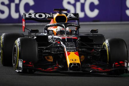 Nicht fehlerfrei, dennoch absolut herausragend: Max Verstappen hat sich die WM-Krone aufgesetzt, weil er an nahezu jedem Woc...