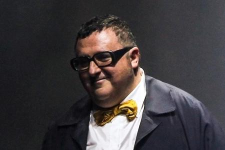 Der israelische Modeschöpfer Alber Elbaz verstarb am 24. April mit 59 Jahren. Bevor der kreative Designer sein eigenes Label...