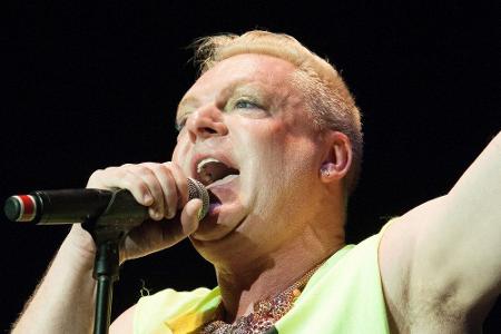 Der britische Sänger Andy Bell (57), Frontmann der Band Erasure, bekam im Jahr 1998 die Diagnose. Schon 1985 outete sich Bel...