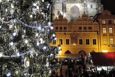 Prag schafft es auf Rang neun. Zu den beliebtesten gehört der Markt auf dem Altstädter Ring sowie auf dem Wenzelsplatz. Beid...