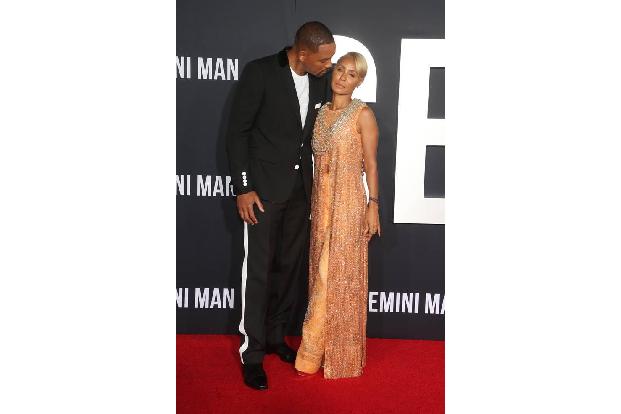 Jada Pinkett Smith redet in ihrem Red Table Talk gern offen über die komplizierte Dynamik von Beziehungen und Familie. Ihr M...