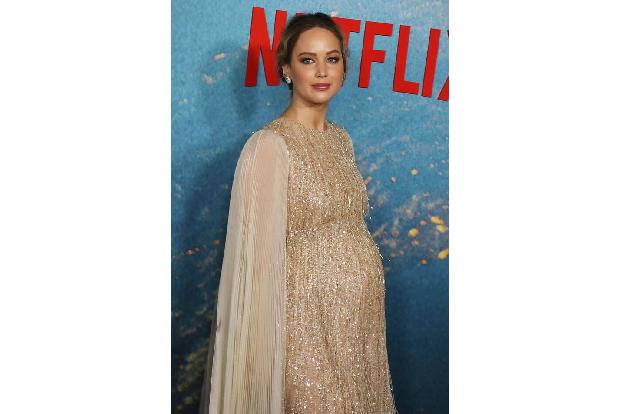 Es verwundert wenig, dass Jennifer Lawrence nicht auf Social Media zu finden ist: Nachdem ihre Apple-Cloud gehackt wurde, ha...