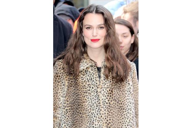 Keira Knightley hat es immerhin versucht - und ihren Twitter-Account nach 12 Stunden wieder gelöscht. Sie habe es 