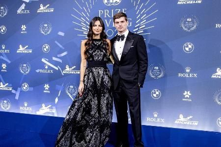 Max Verstappen hat auf der FIA-Gala seinen großen Auftritt. Er ist mit 24 Jahren der viertjüngste F1-Weltmeister aller Zeite...