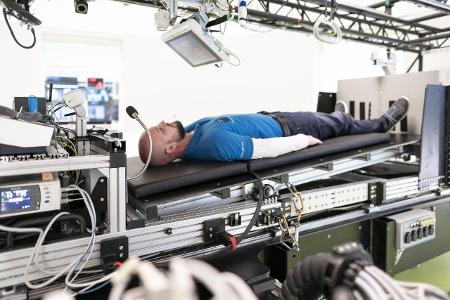 DLR, NASA und ESA starten gemeinsame Bettruhestudie AGBRESA ...