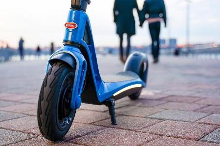 Bugatti Bytech E-Scooter Roller CES 2022