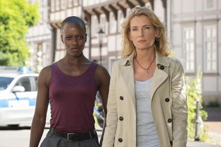 Zwei starke Frauen in Göttingen: Anaïs Schmitz (Florence Kasumba, links) und Charlotte Lindholm (Maria Furtwängler). Bei ihr...