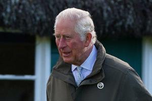 Prinz Charles ignoriert Frage zu Prinz Andrew
