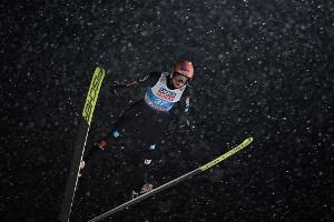 Geiger fliegt in Zakopane auf Platz zwei - Lindvik siegt