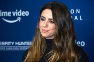 Vanessa Mai lässt als heiße Weihnachtsfrau ihre Fans ausrasten 