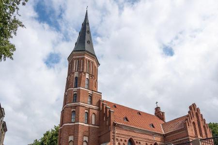 In der Vytautas-Kirche liegt eine Berühmtheit des Landes begraben: Schriftsteller Juozas Tumas-Vaizgantas. Bereits um 1400 w...