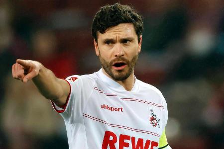 Zeigte sich im Vorwärtsgang bemüht und trieb die Angriffe seiner Farben häufig mit Elan an. Fehlte nach dem Aufrücken nach v...