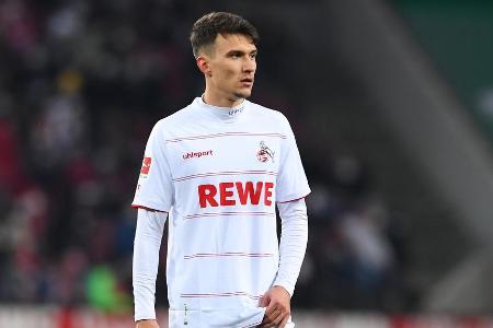 Startete seinen Joker-Einsatz eher fahrig, ehe er mit einem straffen Schuss für ein Achtungszeichen sorgte (68.). Es blieb a...