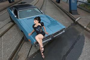 Girls & legendary US-Cars 2018 Kalender