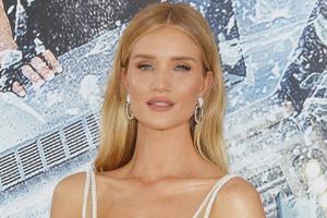 Rosie Huntington-Whiteley ist seit 2010 mit Jason Statham liiert.